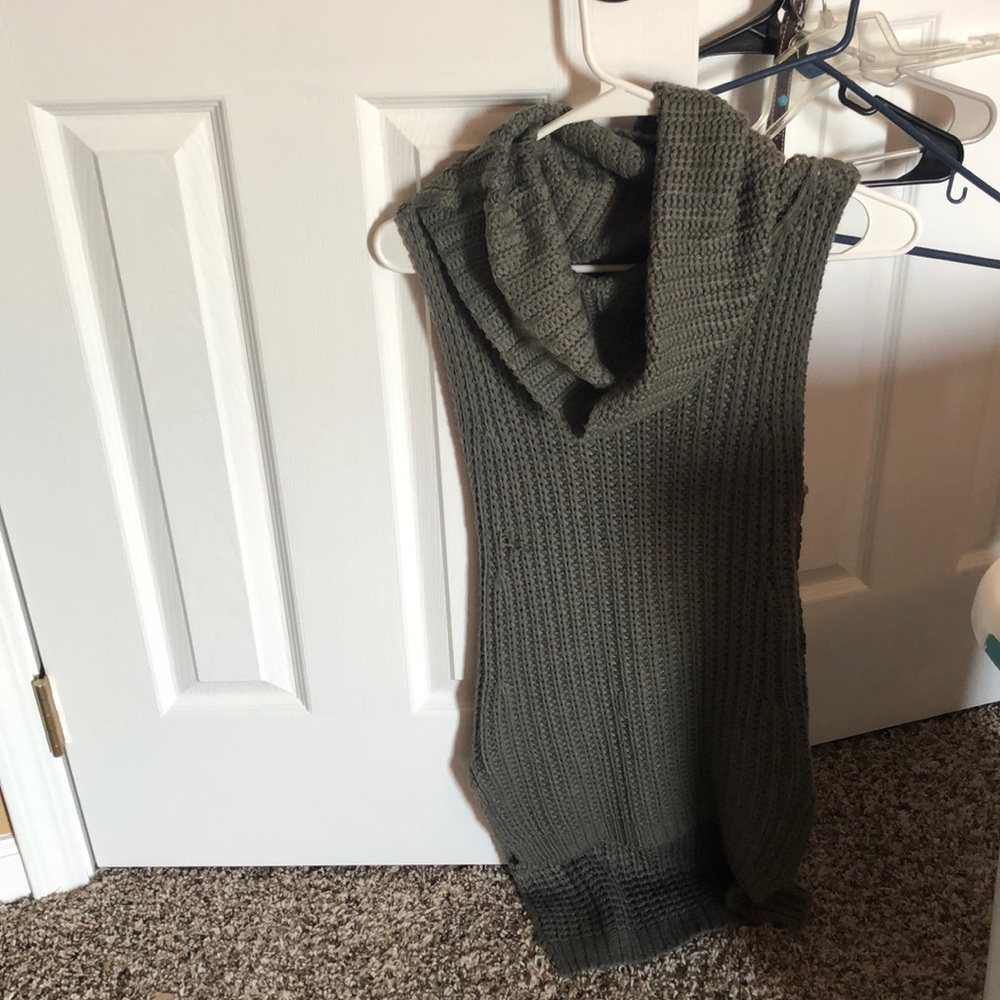 Army Green Pull over Sweater